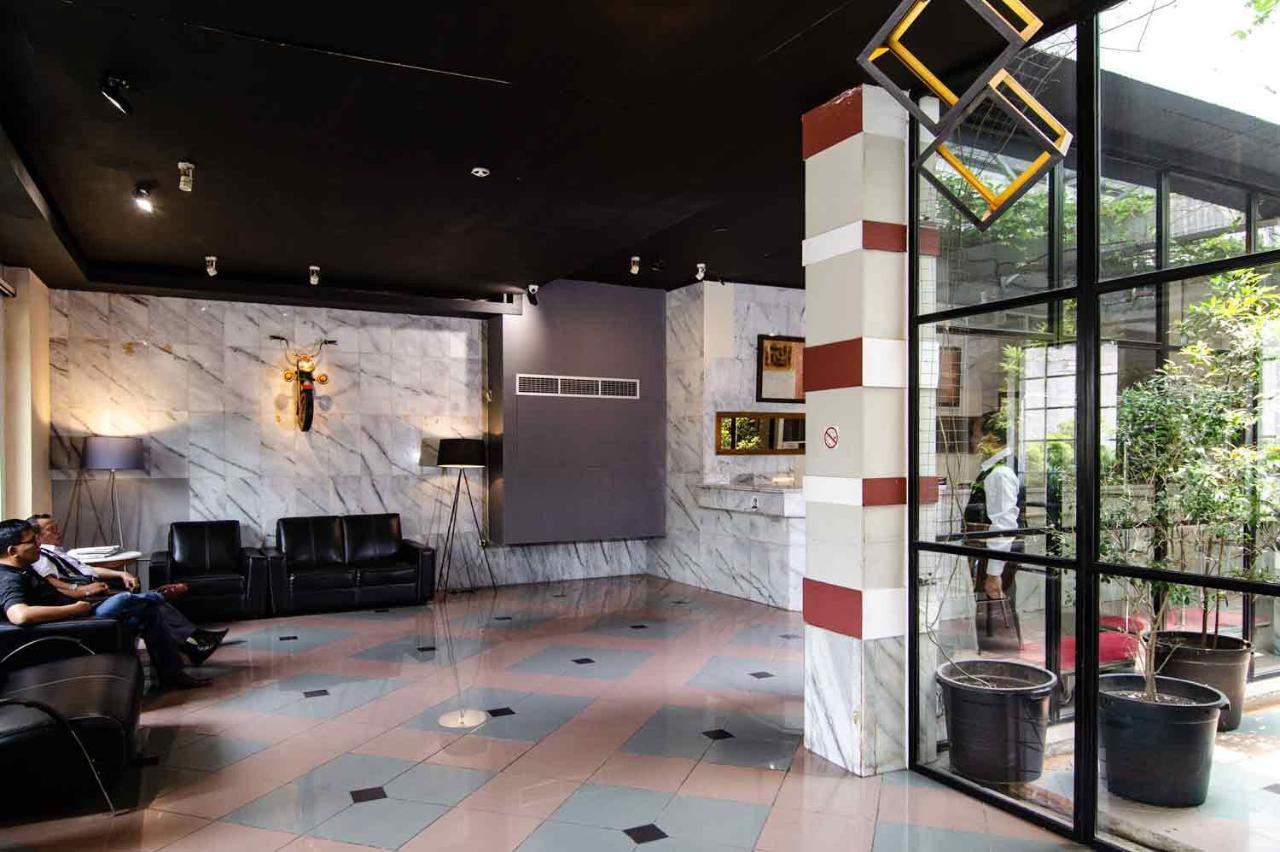 Hotel Peninsula Mangga Besar Dżakarta Zewnętrze zdjęcie